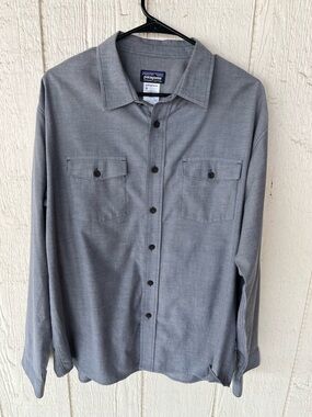 Patagonia Men Size L Organic Cotton Chambray Shirt Button Up Long Sleeve L